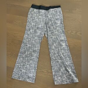 Ann Taylor Navy and White pants